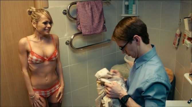 Голая Маша из Универа фото 1