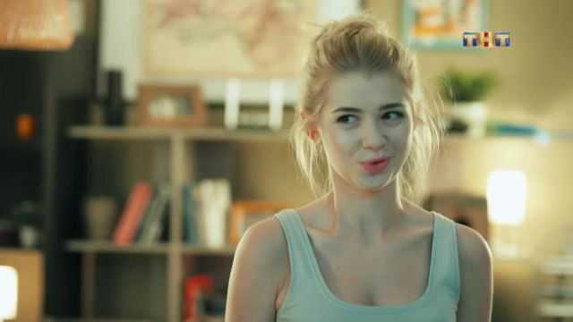 Голая Анастасия Зенкович фото 14