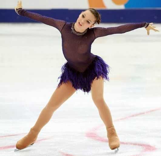 Голая Аделина Сотникова фото 4