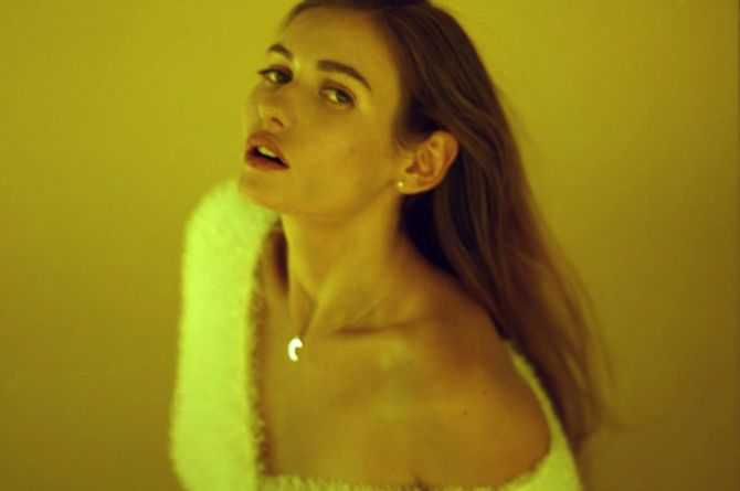 Голая Певица Луна фото 6