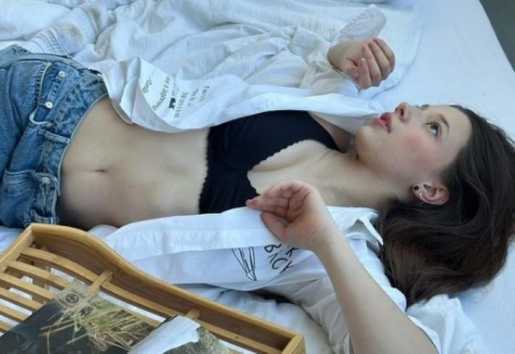 Голая Полина Гухман фото 8