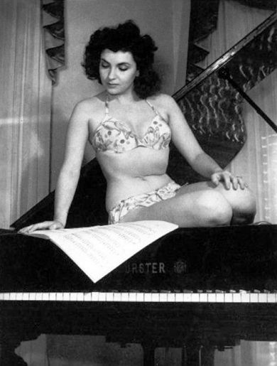 Голая Джина Лоллобриджида фото 4