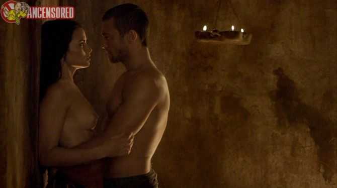 Голая Катрин Ло фото 5