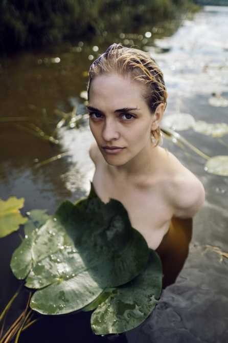 Голая Анна Савранская фото 6