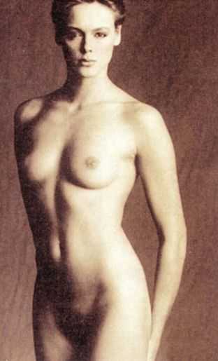 Голая Бриджит Нильсен фото 2