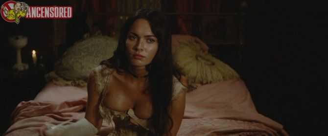 Голая Меган Фокс фото 26