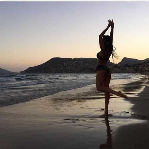 Голая Джорджина Родригес фото 8