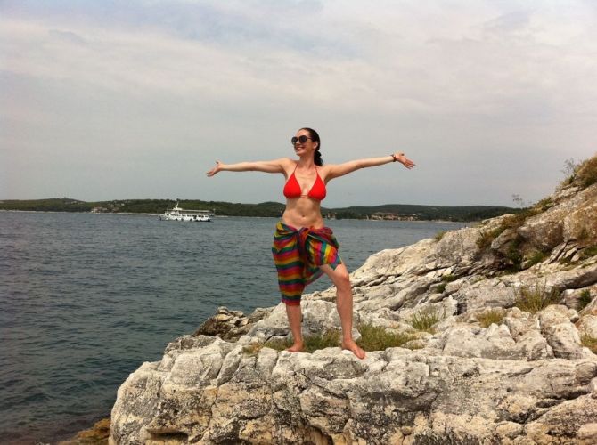 Голая Тара Амирханова фото 5