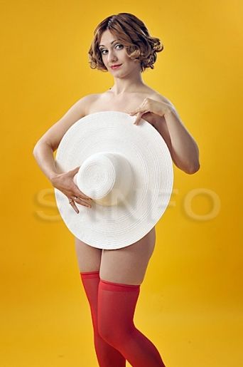 Голая Карина Мишулина фото 5