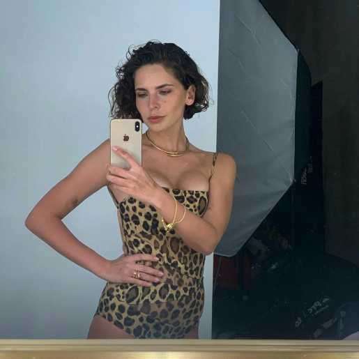 Голая Лиза Моряк фото 9