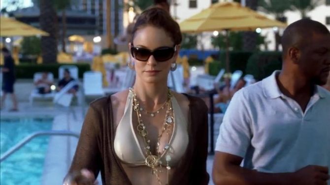 Голая Сара Уэйн Кэллис фото 1