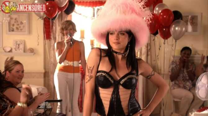 Голая Сэльма Блэр фото 1