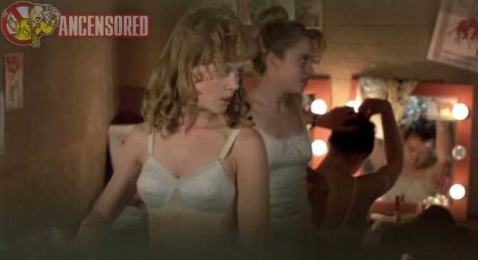 Голая Николь Кидман фото 10