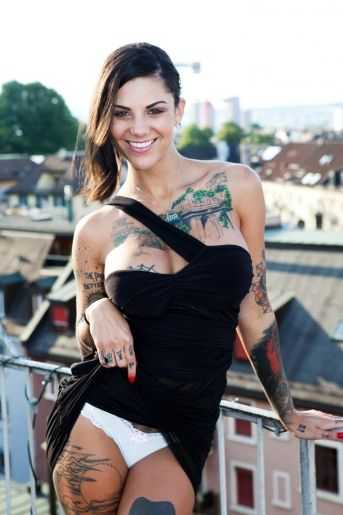 Голая Бонни Роттен фото 10