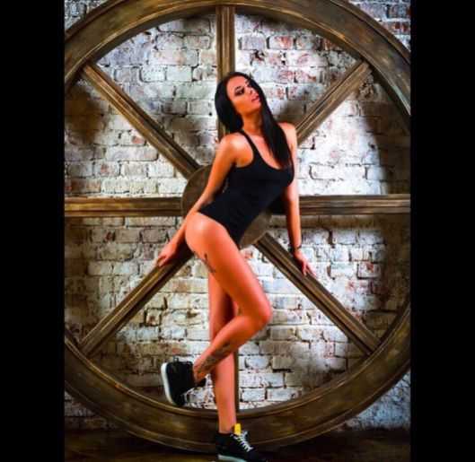 Голая Саша Травка фото 1