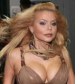 Голая Ксения Новикова фото 26