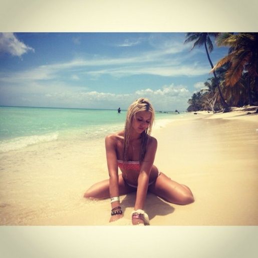 Голая Ангелина Айсман фото 10