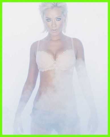 Голая Кристанна Локен фото 18