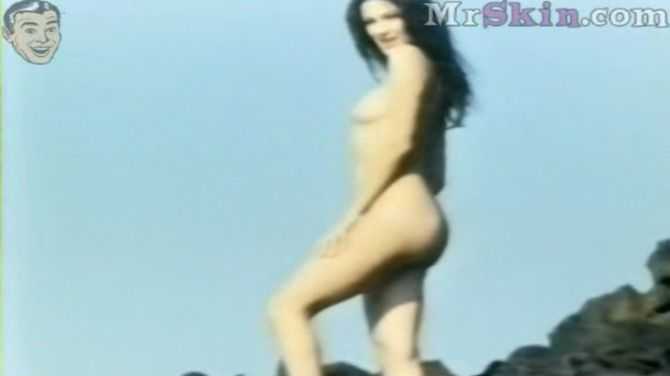 Голая Антония Сантилли фото 15