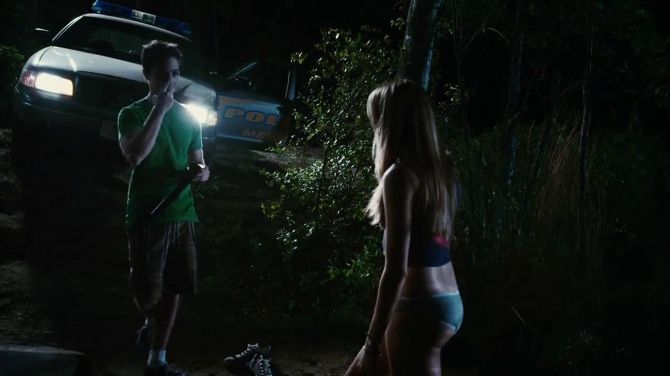 Голая Даниэль Панабэйкер фото 19