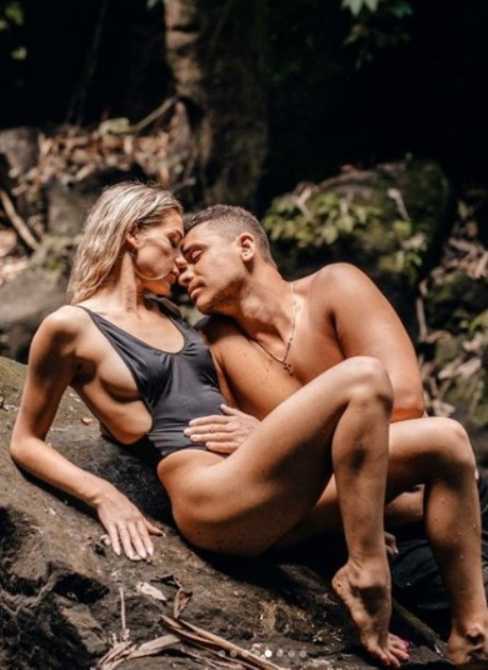 Голая Валерия Астапова фото 3