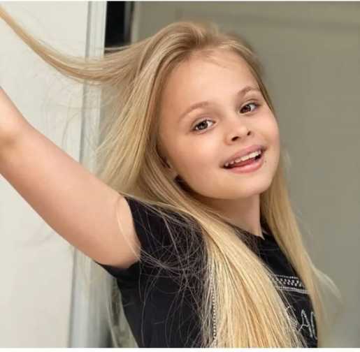 Голая Милана Стар фото 6