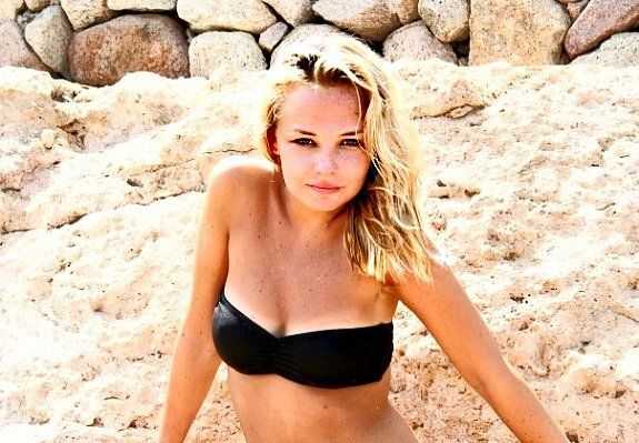 Голая Софья Реснянская фото 1