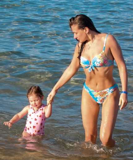 Голая Анастасия Мельникова фото 1