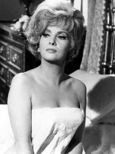 Голая Джина Лоллобриджида фото 17