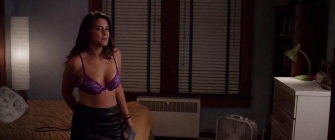 Голая Лоренца Иззо фото 4