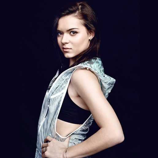 Голая Аделина Сотникова фото 6