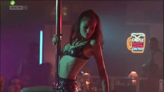 Голая Элизабет Херли фото 2