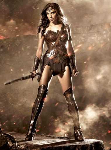 Голая Галь Гадот фото 1