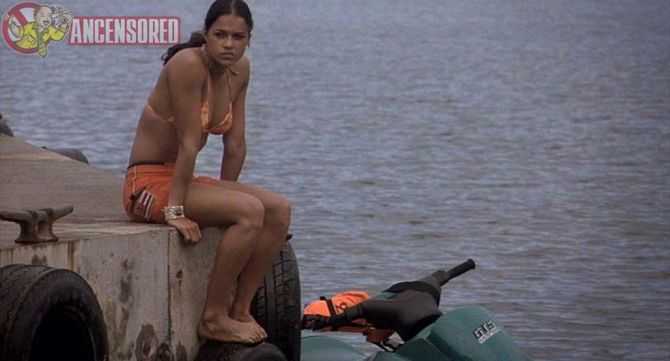 Голая Мишель Родригес фото 4