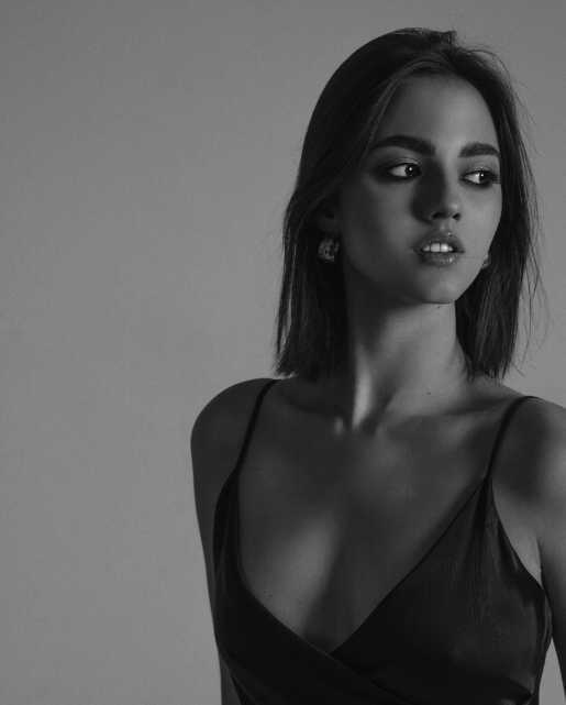 Голая Влада Лукина фото 5