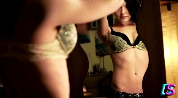 Голая Юля из Универа фото 9