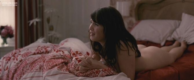 Голая Джемма Артертон фото 4