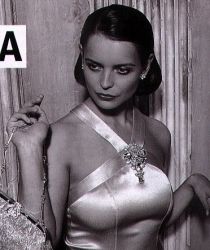 Голая Анна Табанина