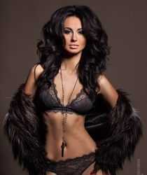 Голая Лера Фрост