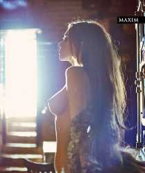 Голая Юлия Франц