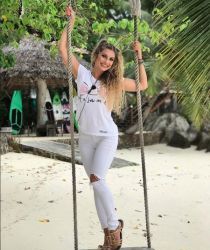 Голая Катрин Литинская