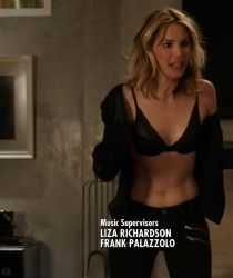 Голая Лесли Бибб